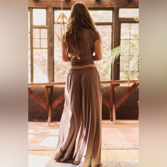 NWT Free People Intimately S Modal Muse Set in Leafless Tree 🪾 Brown New 2 Piece - Picture 2 of 6